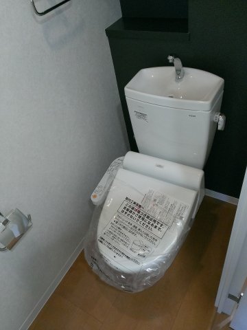 トイレ　落ち着いたトイレです