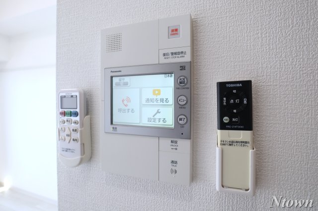 セキュリティ　モニター付きインターホンです