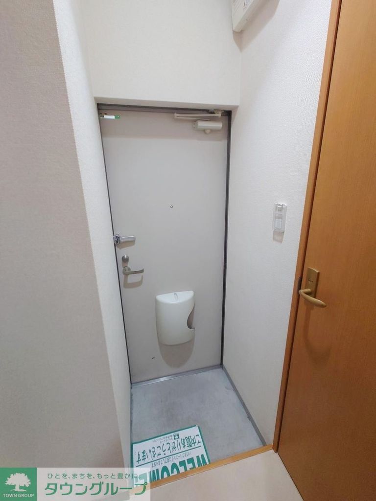玄関　設備