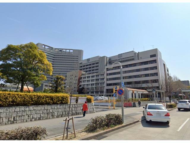 病院　名古屋市立大学病院（病院）まで330m