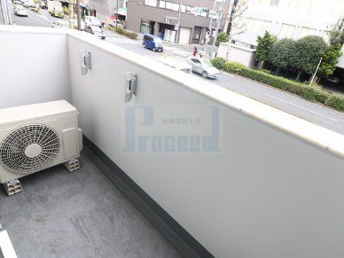 バルコニー　明るいバルコニー！