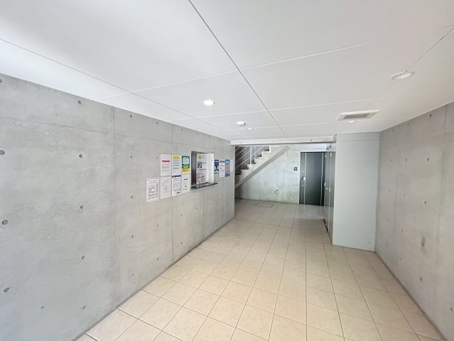 レジディア甲東園の外観写真