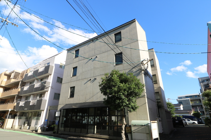 地下鉄七隈線 六本松駅 徒歩8分 築41年