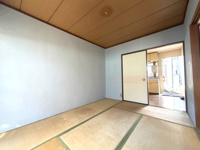 アジアハイツの居間写真