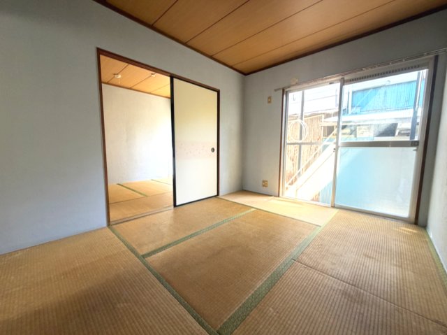 アジアハイツの居間写真