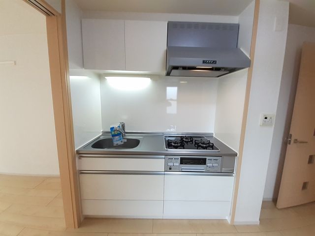 ヴィラ・グレイス浜大津のキッチン写真