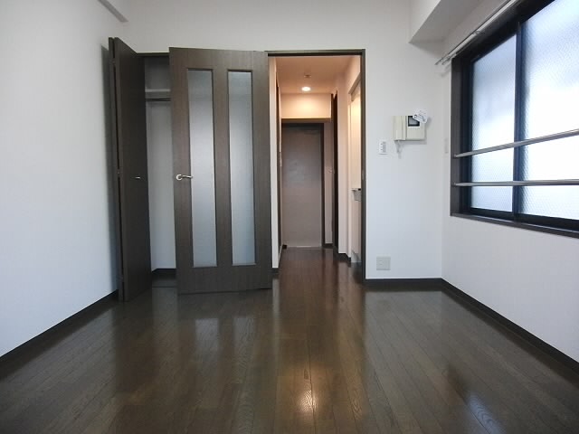 京王線 笹塚駅 徒歩3分 9階建 築28年の内装写真
