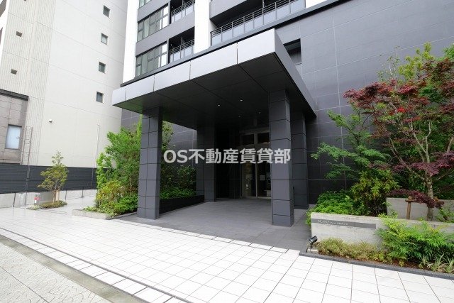 地下鉄谷町線 谷町四丁目駅 徒歩4分 31階建 築3年の外観写真