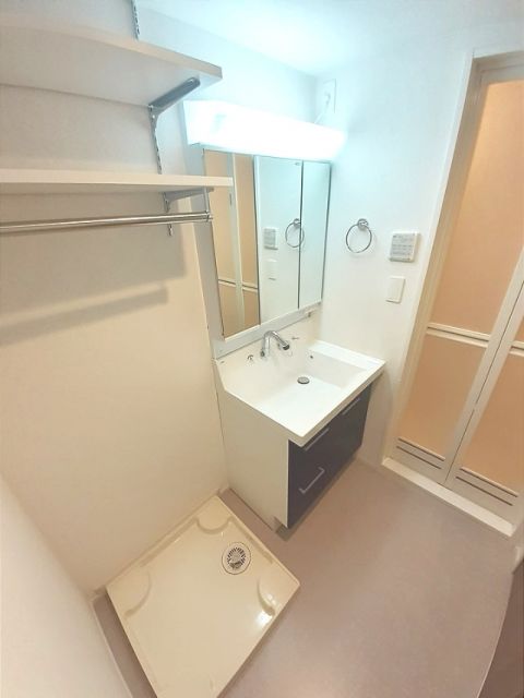 ＪＲ相模線 社家駅 徒歩17分 5階建 築3年の内装写真