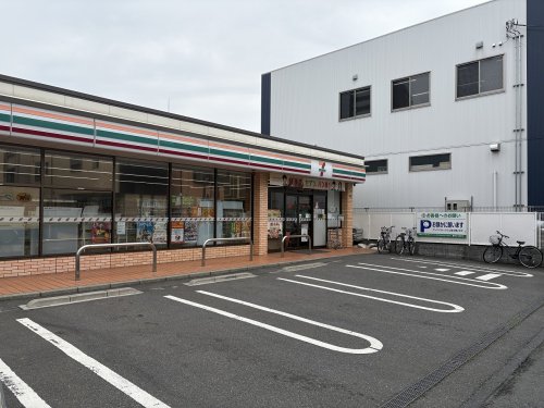 コンビニ　セブンイレブン 川崎元木二丁目店（コンビニ）まで341m