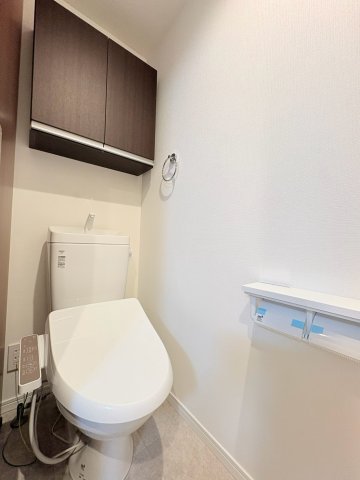 トイレ　別部屋参照