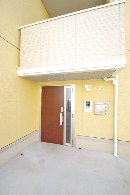 エントランス　★お部屋探しはタウンハウジング稲田堤店まで★