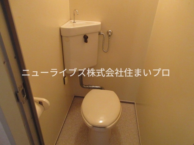 京阪本線 萱島駅 徒歩33分 4階建 築36年のトイレ写真