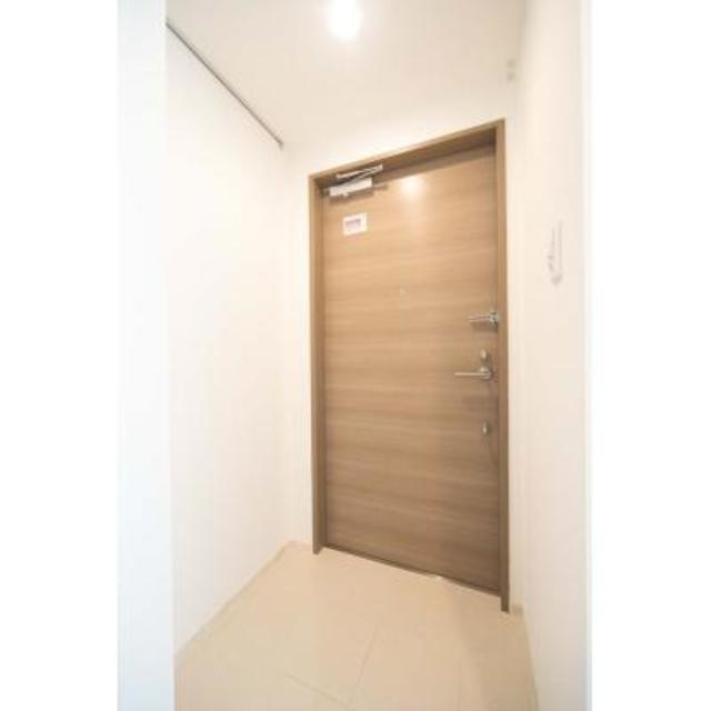 玄関　※写真は同タイプ住戸です。