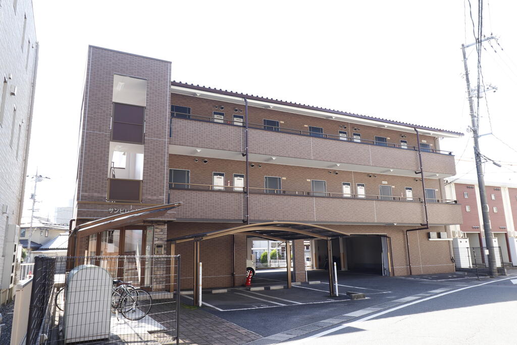建物外観　笹沖にある1DKの物件です♪