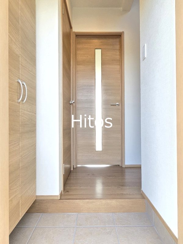 玄関　(イメージ)