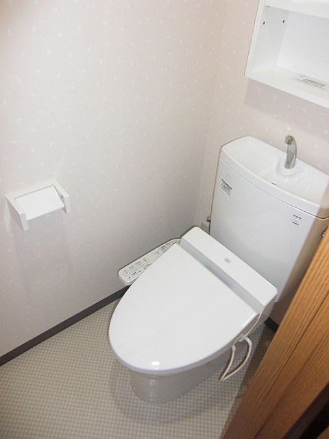 サンハイツ西日暮里のトイレ写真