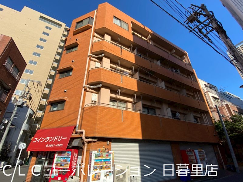 サンハイツ西日暮里の外観写真