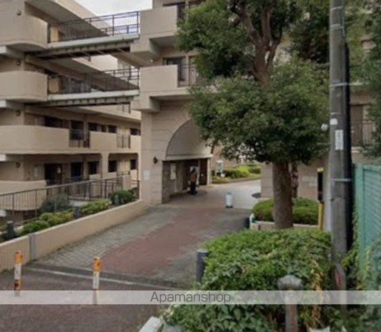 ＪＲ京浜東北線 鶴見駅 バス乗車時間：7分 最寄りバス停で下車 徒歩11分 5階建 築35年の外観写真