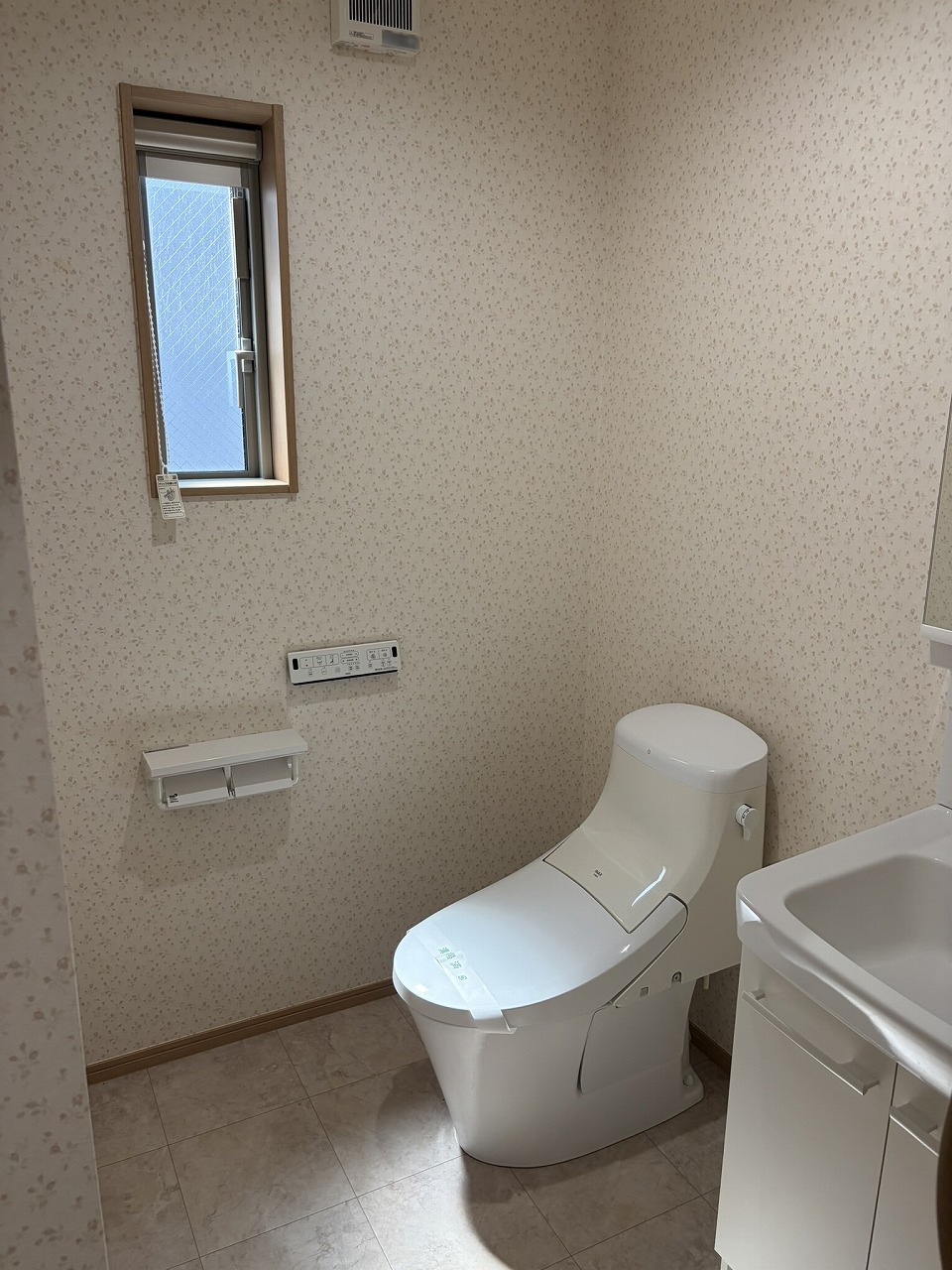 白子貸家のトイレ写真
