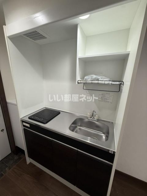 丘の上のフルールのキッチン写真