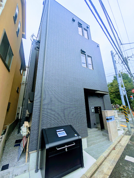 相鉄本線 西横浜駅 徒歩8分 築1年