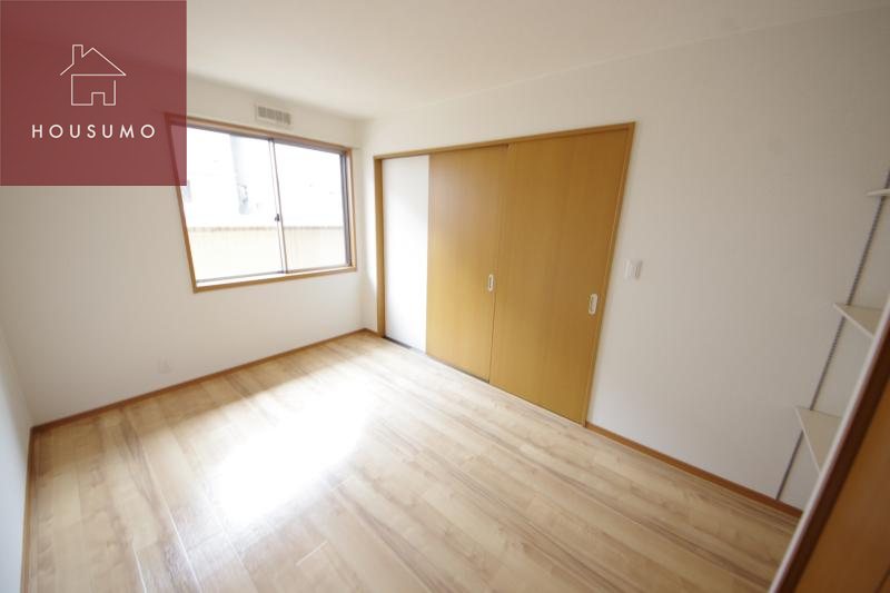 その他部屋・スペース　落ち着いて過ごせるお部屋なので、寝室にいかがでしょうか