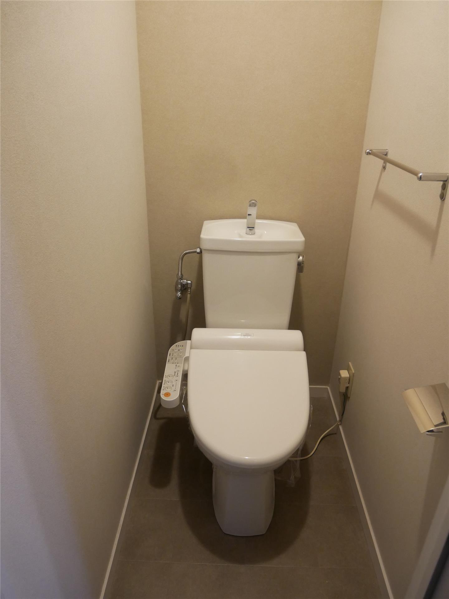 メゾン春日町のトイレ写真