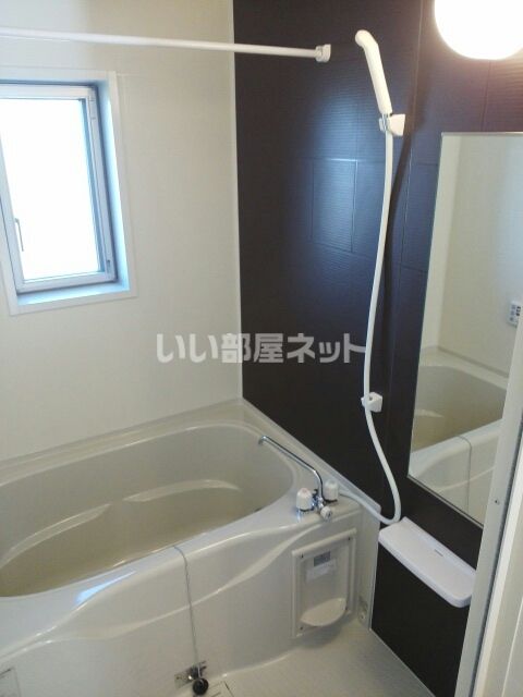 ラハナIIの風呂写真