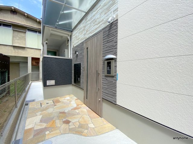 ＪＲ東海道本線 塚本駅 徒歩11分 3階建 築5年の外観写真