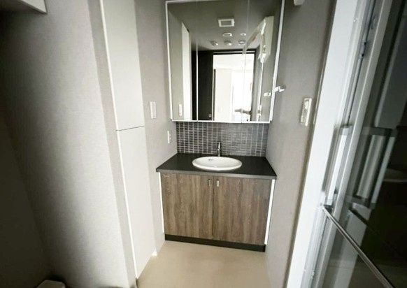 洗面設備　使いやすい洗面所です