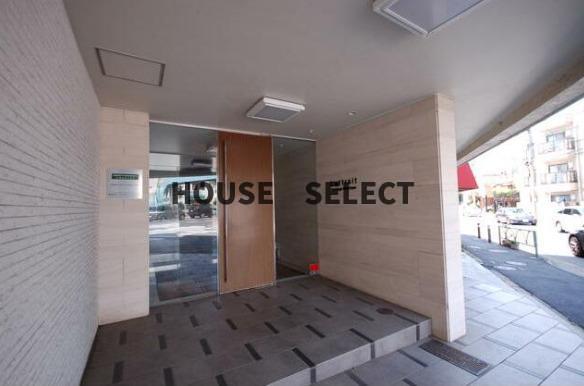東急田園都市線 用賀駅 徒歩11分 5階建 築53年の外観写真