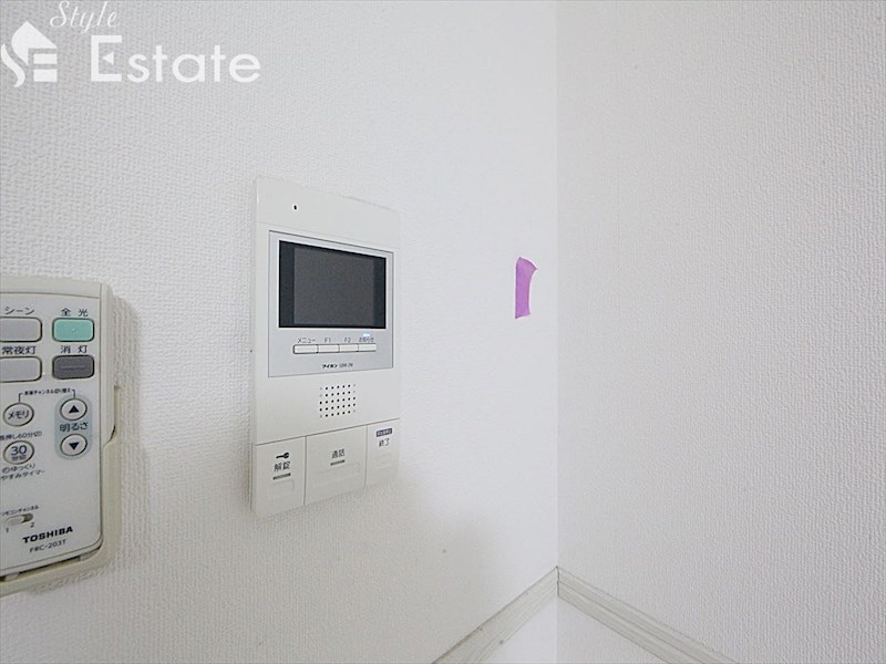 セキュリティ　モニター付きインターホン