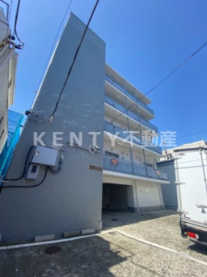 建物外観　外観は落ち着いています