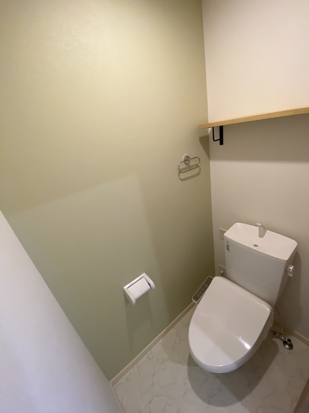 Queuede HANAのトイレ写真