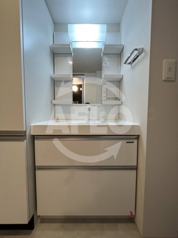 洗面設備　プレディアコート本町　独立洗面台