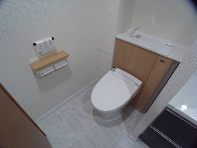 リーガル神戸三宮フラワーロードのトイレ写真