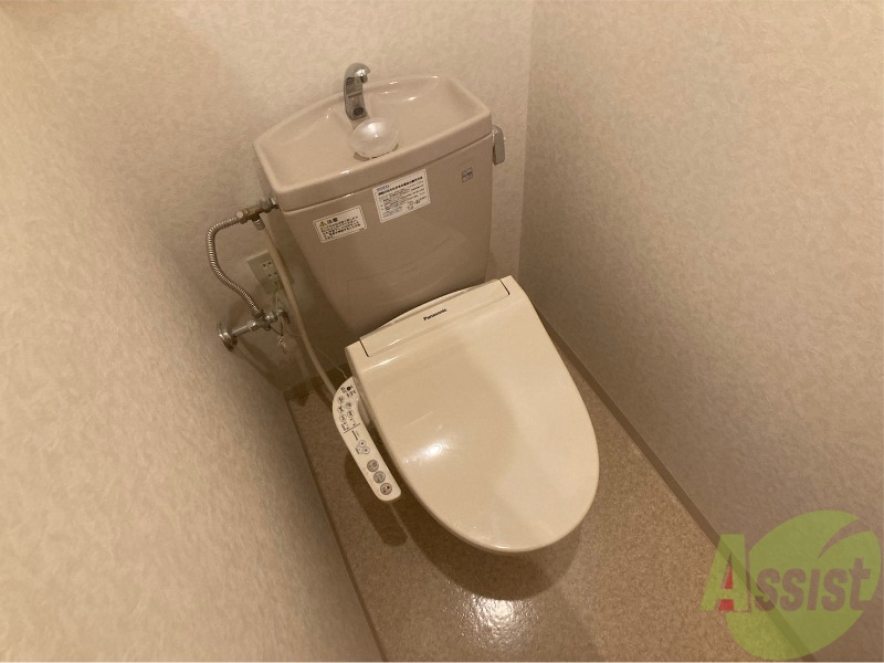 トイレ　トイレです。ウォシュレット付を探している方、おすすめです。
