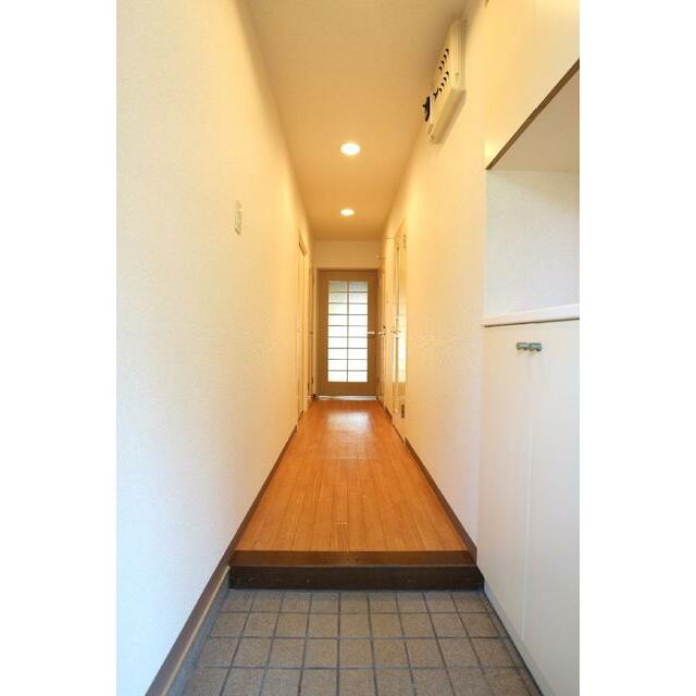 玄関　玄関 ※同物件・同仕様画像