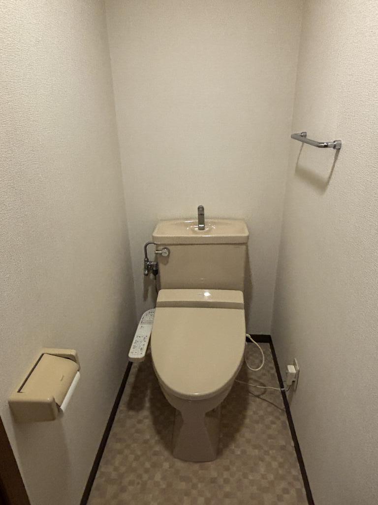 アルカディア岡崎のトイレ写真