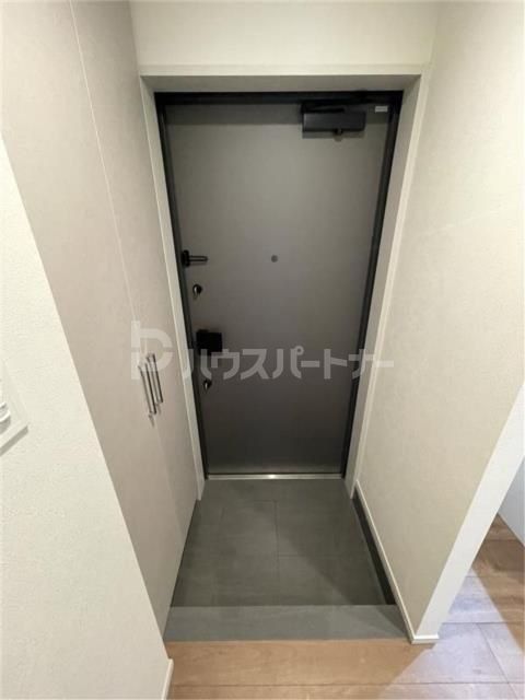 HY’s 大宮の玄関写真