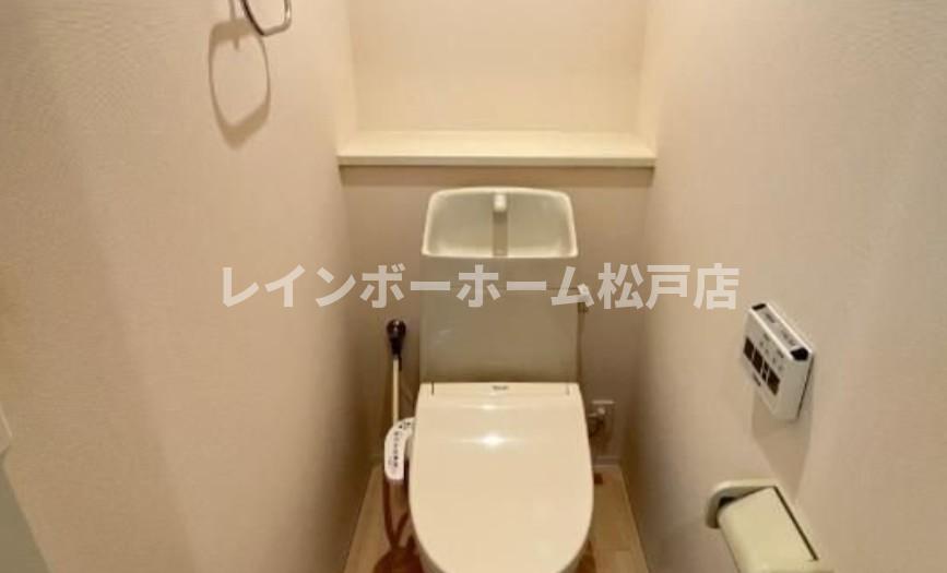 トイレ　シンプルで使いやすいトイレです