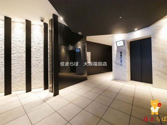 エントランス　共用部の印象も大切に