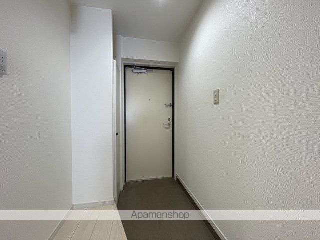 鹿児島市電唐湊線 中洲通駅 徒歩6分 5階建 築10年の玄関写真