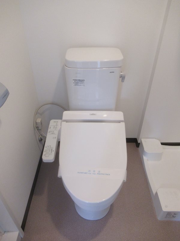 リヴシティ横濱関内のトイレ写真