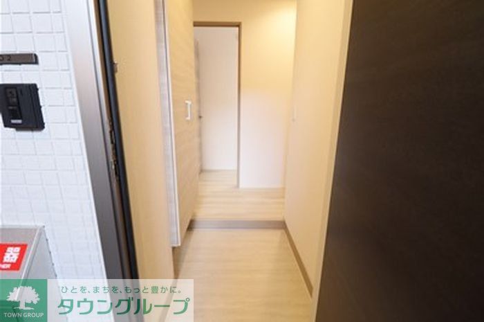玄関　お問合せはタウンハウジングまで！※現地待合わせ相談可能