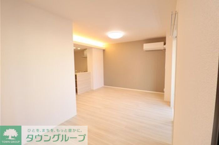 居室・リビング　お問合せはタウンハウジングまで！※現地待合わせ相談可能