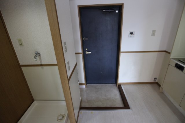 玄関　シンプルで使いやすい玄関です