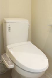 トイレ　※別部屋参考画像