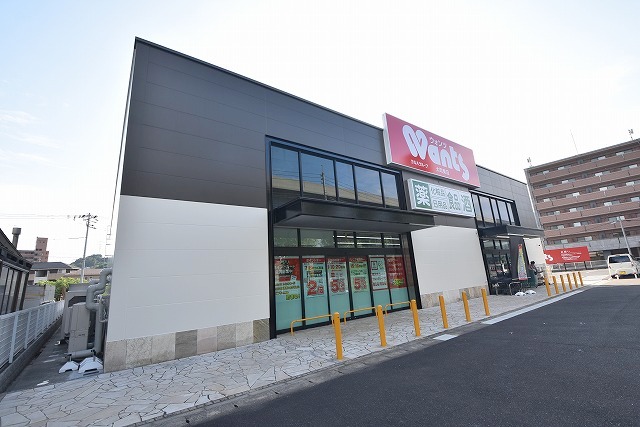 ショッピングセンター　ウォンツ　大町東店（ショッピングセンター）まで593m
